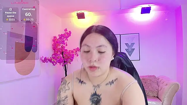 Isa reel online show from January 7, 2026, 7:41 pm