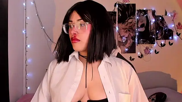 willow poisson online show from October 19, 2025, 5:16 pm