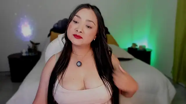 emilydolshe2 online show from March 18, 2026, 2:08 pm