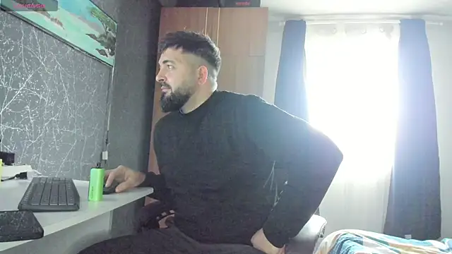 Eduu2322 online show from March 8, 2025, 5:49 am