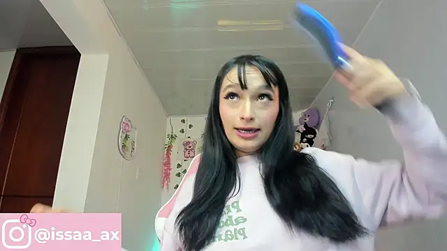 issagarcia online show from September 27, 2025, 2:39 am