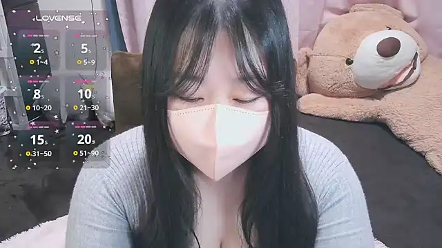 Snapshot of yuinyan3150 chatting on November 23, 2025, 9:25 pm yuinyan3150 online show from November 23, 2025, 9:25 pm