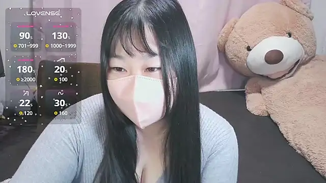 Snapshot of yuinyan3150 chatting on December 4, 2025, 10:42 pm yuinyan3150 online show from December 4, 2025, 10:42 pm