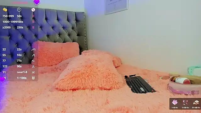 MafeOlimpo online show from September 25, 2025, 6:47 pm