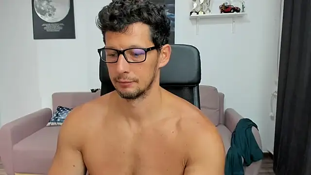 BrutusK08 online show from September 29, 2025, 5:47 am