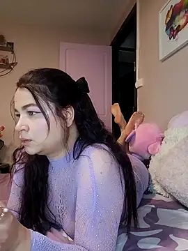 Lia Roxx online show from February 4, 2026, 5:08 pm