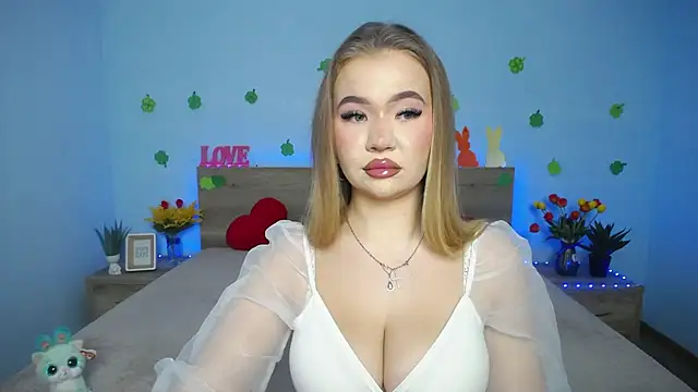 StacyYellig online show from March 21, 2025, 11:12 am