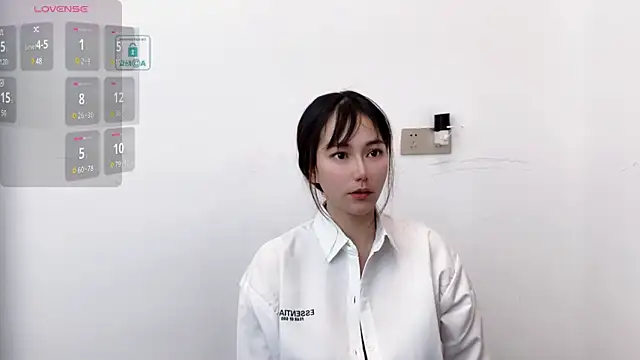 Snapshot of LIsha--170 chatting on March 16, 2025, 5:36 am LIsha--170 online show from March 16, 2025, 5:36 am