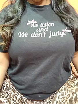 CUTE SOPHIA- online show from October 22, 2025, 12:21 am