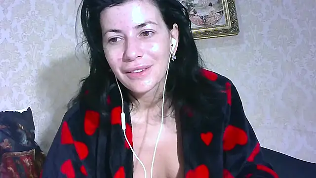 StunnigArt online show from May 16, 2026, 2:10 am