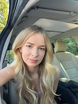 EvieEvans online show from July 10, 2026, 3:45 pm
