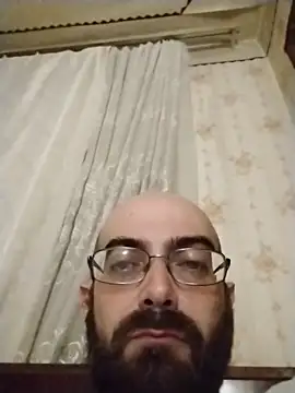 ArsenSavas online show from May 8, 2026, 9:40 pm