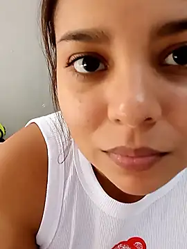 Snapshot of stefanie010 chatting on February 22, 2026, 5:14 pm stefanie010 online show from February 22, 2026, 5:14 pm