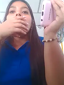 stefanie010 online show from March 13, 2025, 8:43 pm