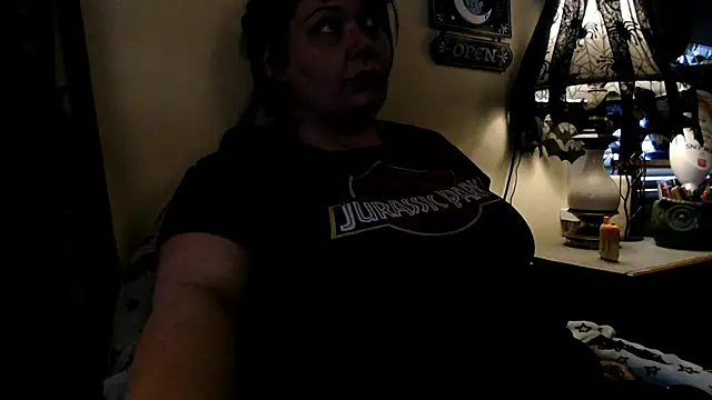 Snapshot of LeluLuvsYou chatting on March 14, 2025, 11:11 pm LeluLuvsYou online show from March 14, 2025, 11:11 pm