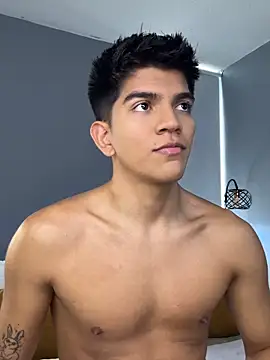 santiago 01 online show from October 5, 2025, 6:31 pm