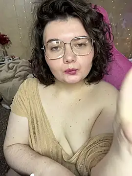 DenisHailey online show from May 5, 2026, 6:11 pm