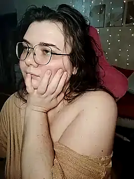 DenisHailey online show from March 5, 2025, 8:10 pm