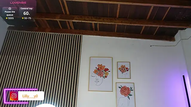 LillyDolls23 online show from January 7, 2026, 12:54 pm