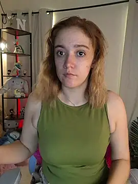 NaomiShimizu online show from August 6, 2026, 8:37 pm