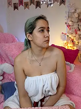 NaomiShimizu online show from November 2, 2025, 8:03 pm