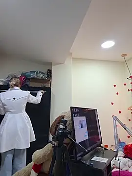 NaomiShimizu online show from February 20, 2026, 8:55 pm