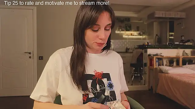 moon deity  online show from February 16, 2026, 8:51 pm