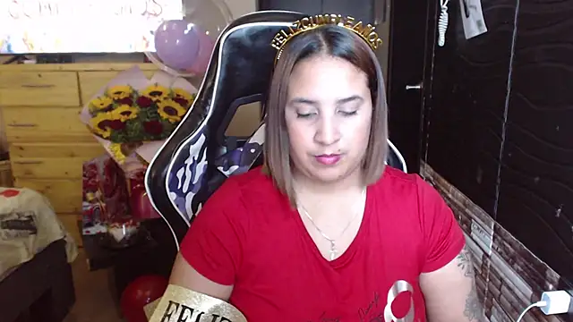 Snapshot of KathyHardcore69 chatting on March 3, 2026, 3:35 am KathyHardcore69 online show from March 3, 2026, 3:35 am