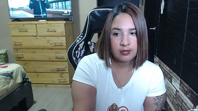 Snapshot of KathyHardcore69 chatting on March 2, 2026, 3:29 am KathyHardcore69 online show from March 2, 2026, 3:29 am