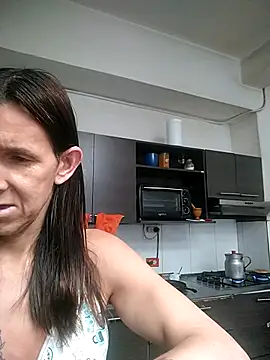 Cameron puppy online show from June 24, 2026, 7:01 pm