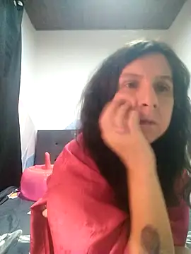 Cameron puppy online show from January 6, 2026, 7:56 am