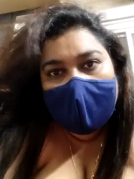 indianlisa5 online show from July 15, 2026, 9:44 pm