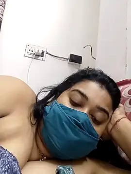 indianlisa5 online show from February 5, 2025, 5:20 am