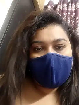 indianlisa5 online show from June 24, 2026, 9:34 pm