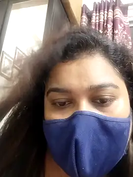 indianlisa5 online show from June 26, 2026, 9:53 pm