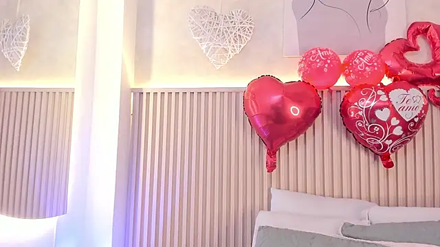 Snapshot of daiana_curly chatting on February 14, 2026, 8:09 pm daiana curly online show from February 14, 2026, 8:09 pm