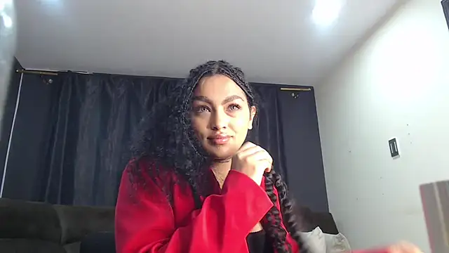 fairylatin222 online show from January 9, 2026, 2:29 am