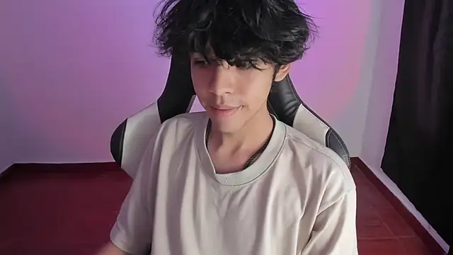 Alan26  online show from January 19, 2025, 1:10 am