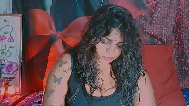 RoyalIndianCreamPuff online show from February 7, 2025, 6:24 pm