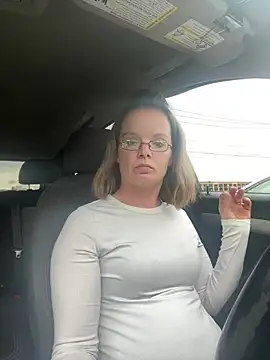 Snapshot of yanks28@xh chatting on March 5, 2025, 9:59 pm yanks28xh online show from March 5, 2025, 9:59 pm