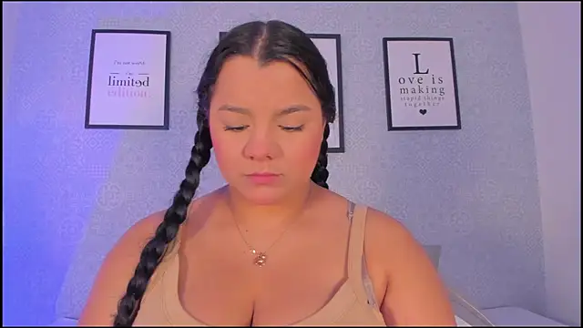Natasha harper online show from July 9, 2026, 11:53 am
