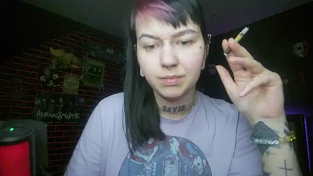 MoorderxDoll online show from March 6, 2026, 10:16 pm