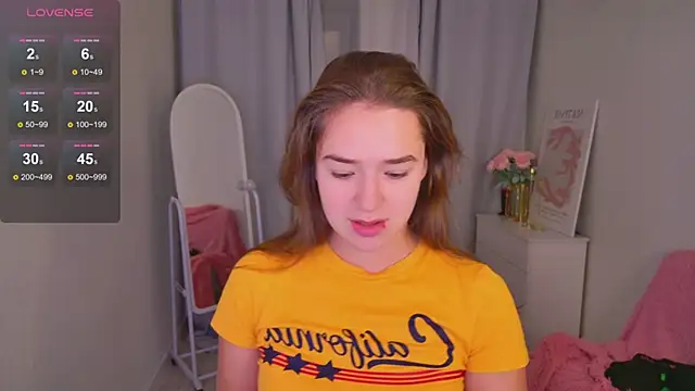 Snapshot of LovelyJessie chatting on January 9, 2026, 1:51 pm LovelyJessie online show from January 9, 2026, 1:51 pm