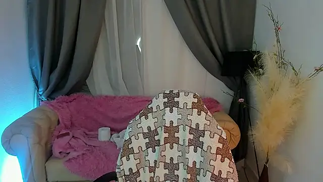 Snapshot of LovelyJessie chatting on March 21, 2025, 11:33 am LovelyJessie online show from March 21, 2025, 11:33 am