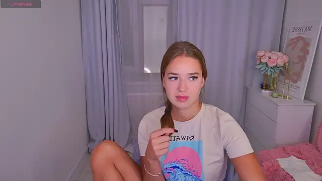 Snapshot of LovelyJessie chatting on September 17, 2025, 3:25 pm LovelyJessie online show from September 17, 2025, 3:25 pm