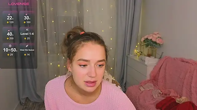 Snapshot of LovelyJessie chatting on March 19, 2025, 2:13 pm LovelyJessie online show from March 19, 2025, 2:13 pm