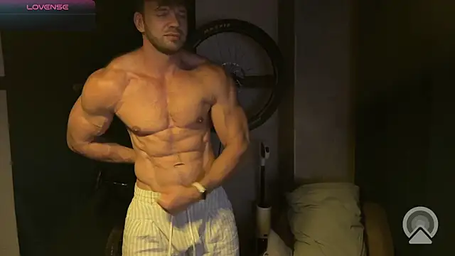 ericeric507 online show from September 13, 2025, 5:24 pm