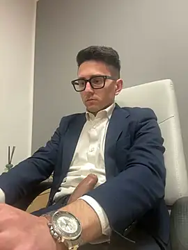 masterboss  online show from March 19, 2025, 12:56 pm