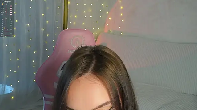 Dilara054 online show from February 10, 2025, 3:42 pm