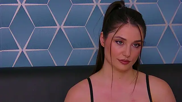KassieWeins online show from August 4, 2026, 7:29 pm